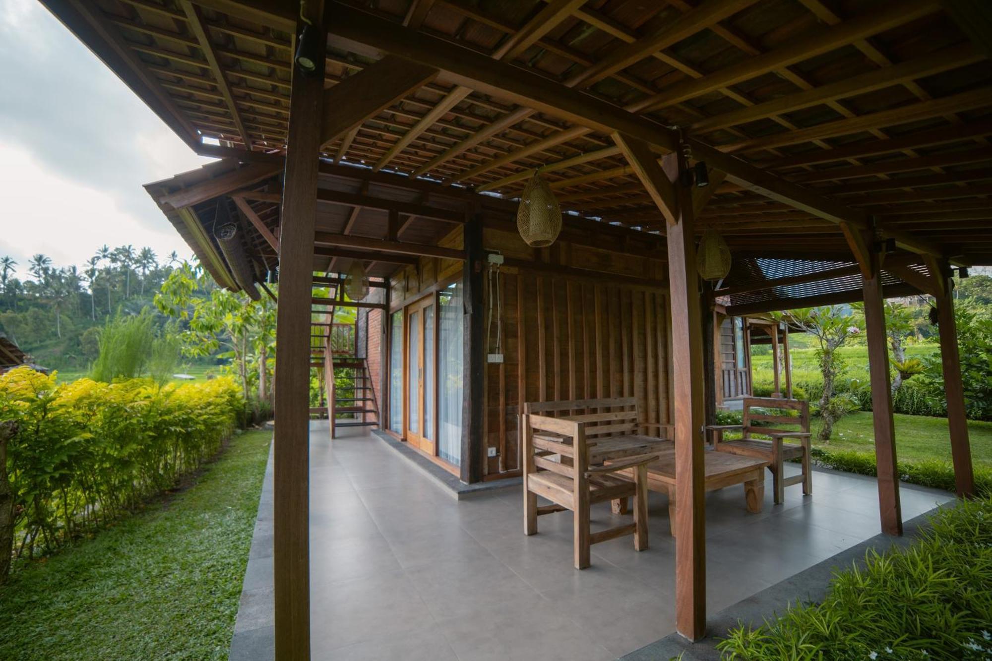 Kubu Sakian Villa And Restaurant Sidemen Silebeng ภายนอก รูปภาพ