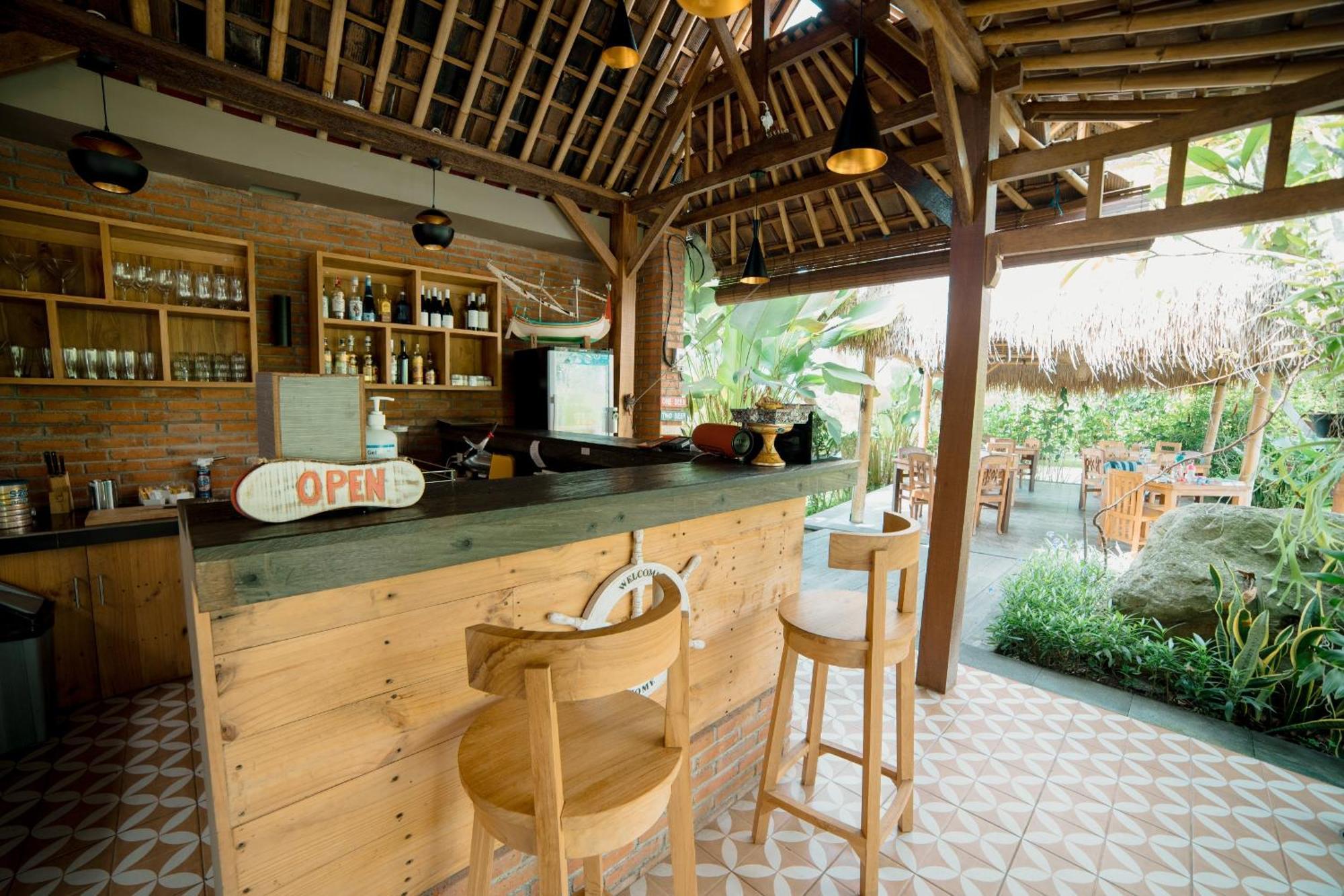 Kubu Sakian Villa And Restaurant Sidemen Silebeng ภายนอก รูปภาพ