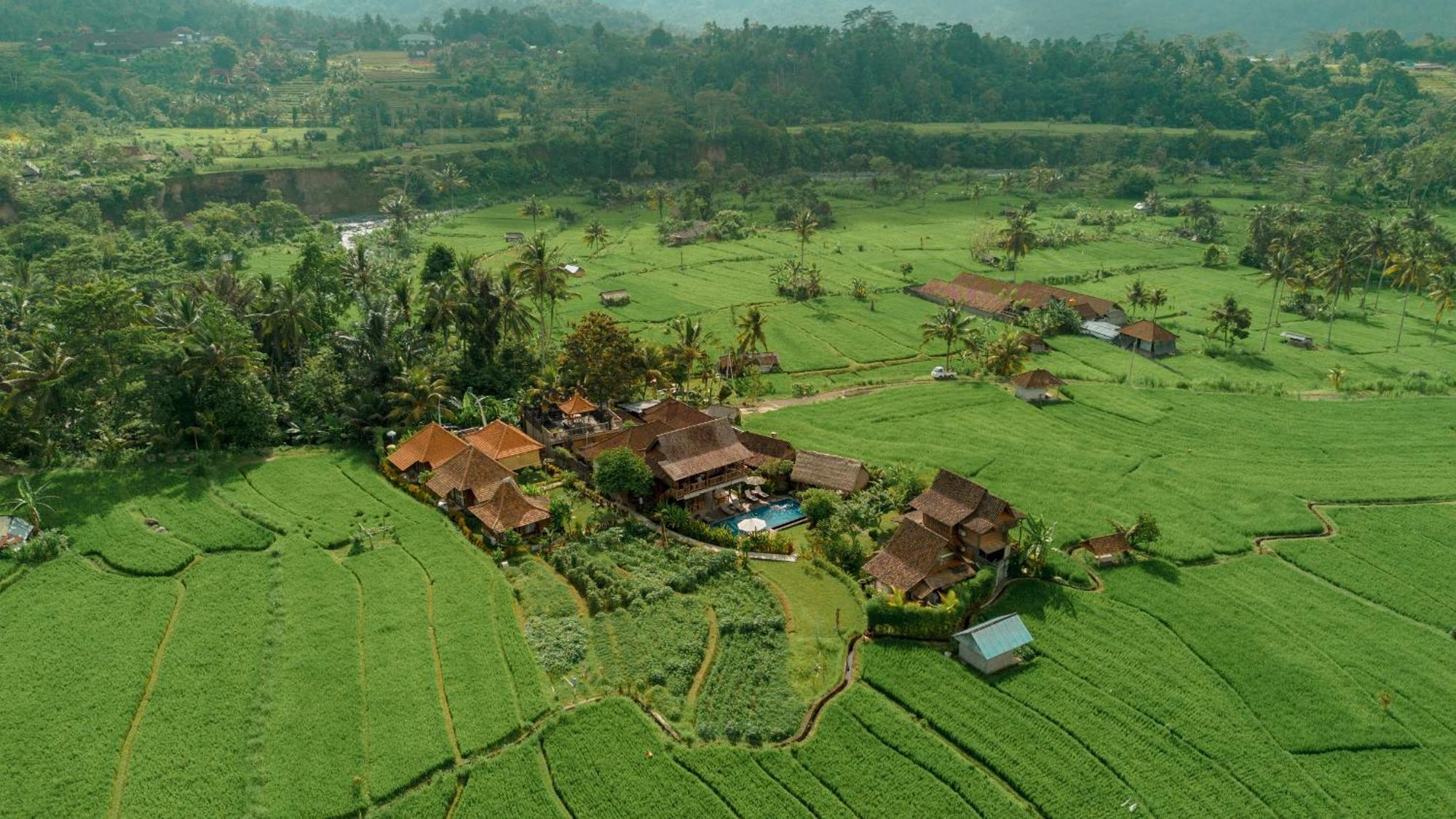 Kubu Sakian Villa And Restaurant Sidemen Silebeng ภายนอก รูปภาพ