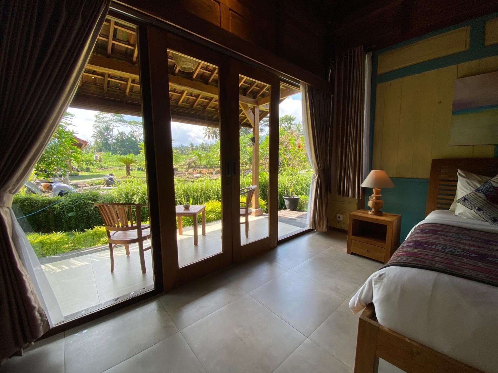 Kubu Sakian Villa And Restaurant Sidemen Silebeng ภายนอก รูปภาพ