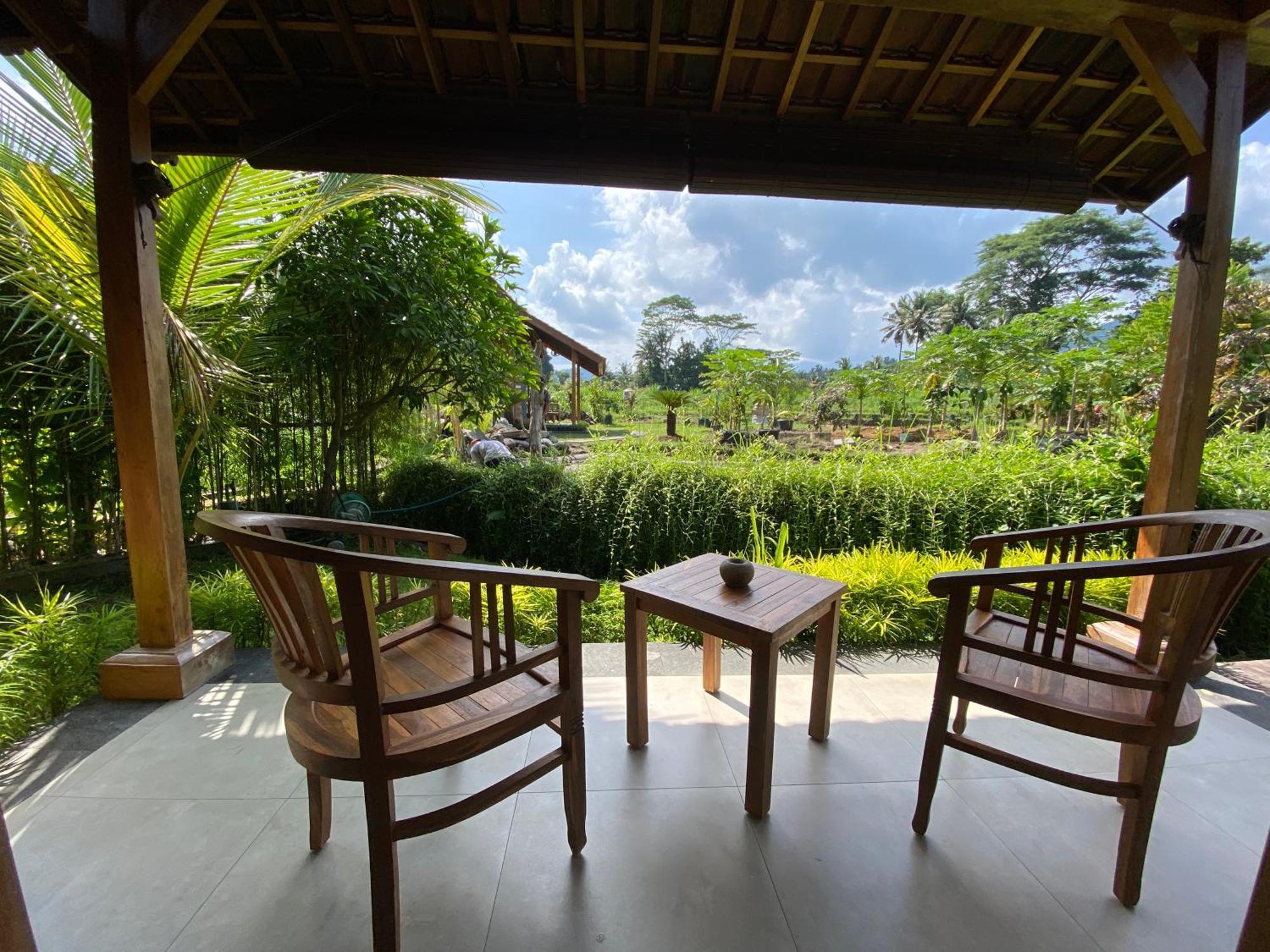 Kubu Sakian Villa And Restaurant Sidemen Silebeng ภายนอก รูปภาพ