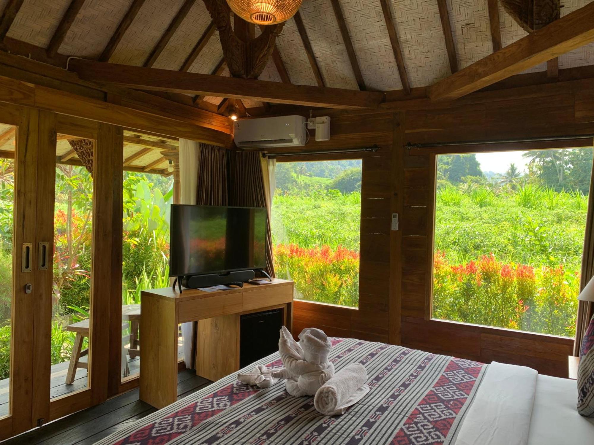 Kubu Sakian Villa And Restaurant Sidemen Silebeng ภายนอก รูปภาพ